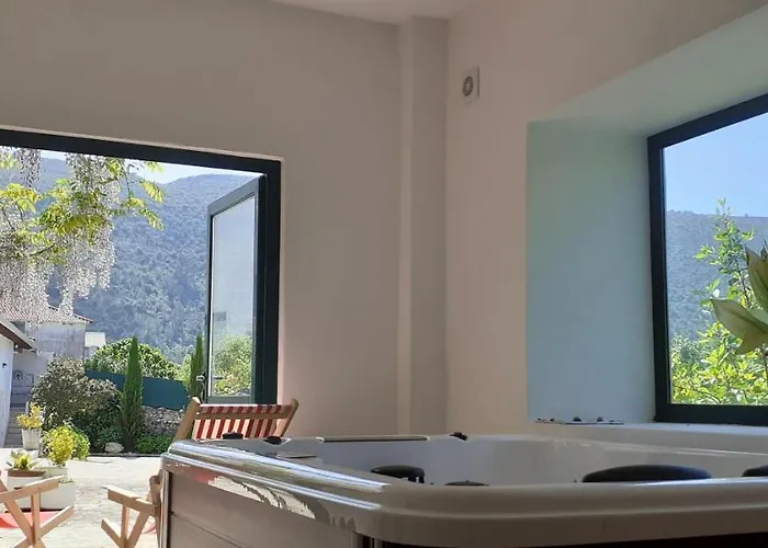 Parreirais Dos Moquinhos Casa de hóspedes Minde