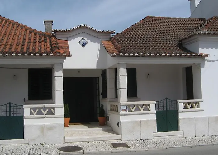 Casa de hóspedes Parreirais Dos Moquinhos Minde